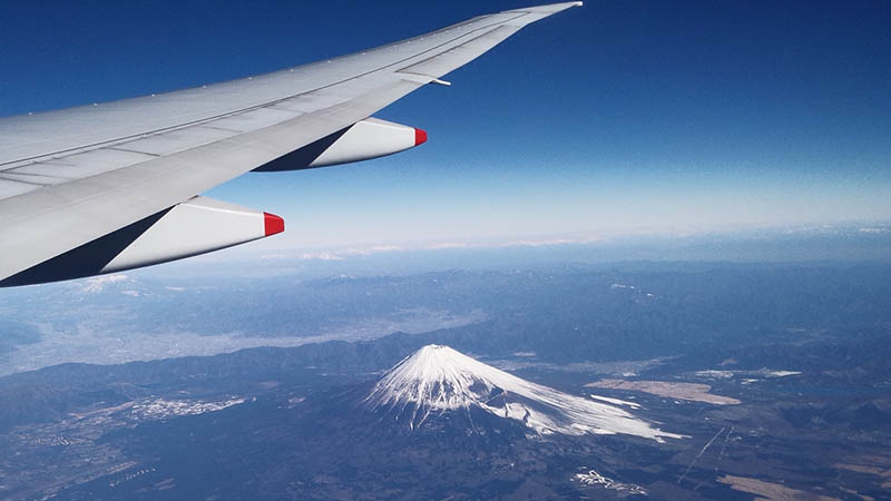 飛行機から富士山が見える座席はどちら側？まとめてみた。